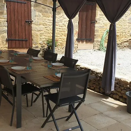 Maison Pour 5 - Grande Jardin Et Terrasse - Jacuzzi *